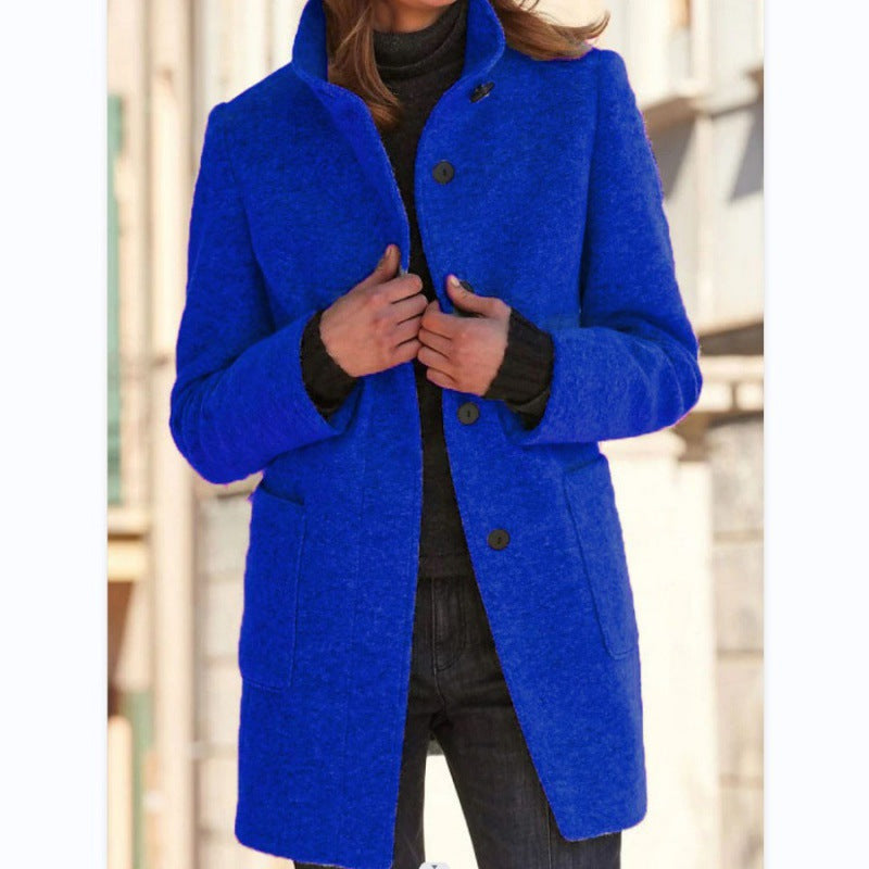 Elegant lang frakke med knapper