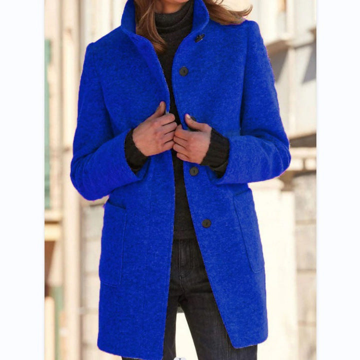 Elegant lang frakke med knapper