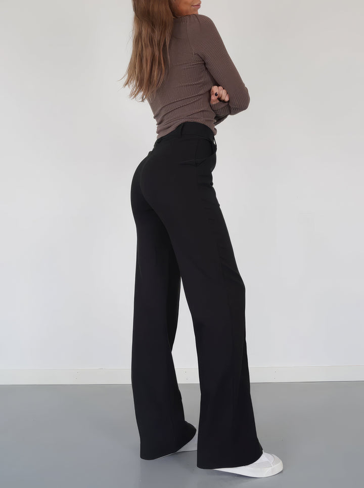 Elegant og flatterende bred buks