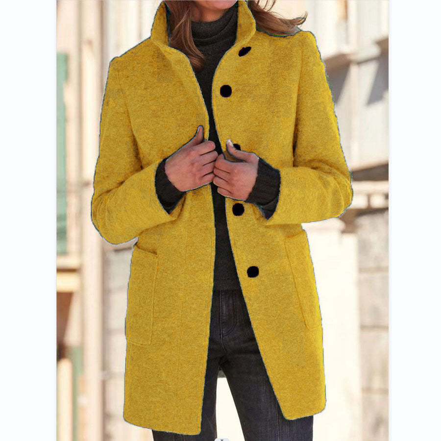 Elegant lang frakke med knapper