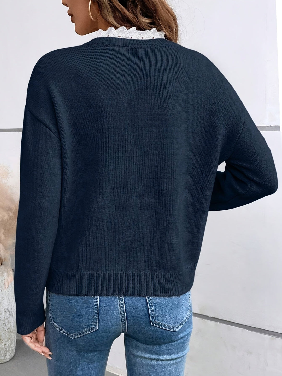 Elegant Bluse med Blondekant