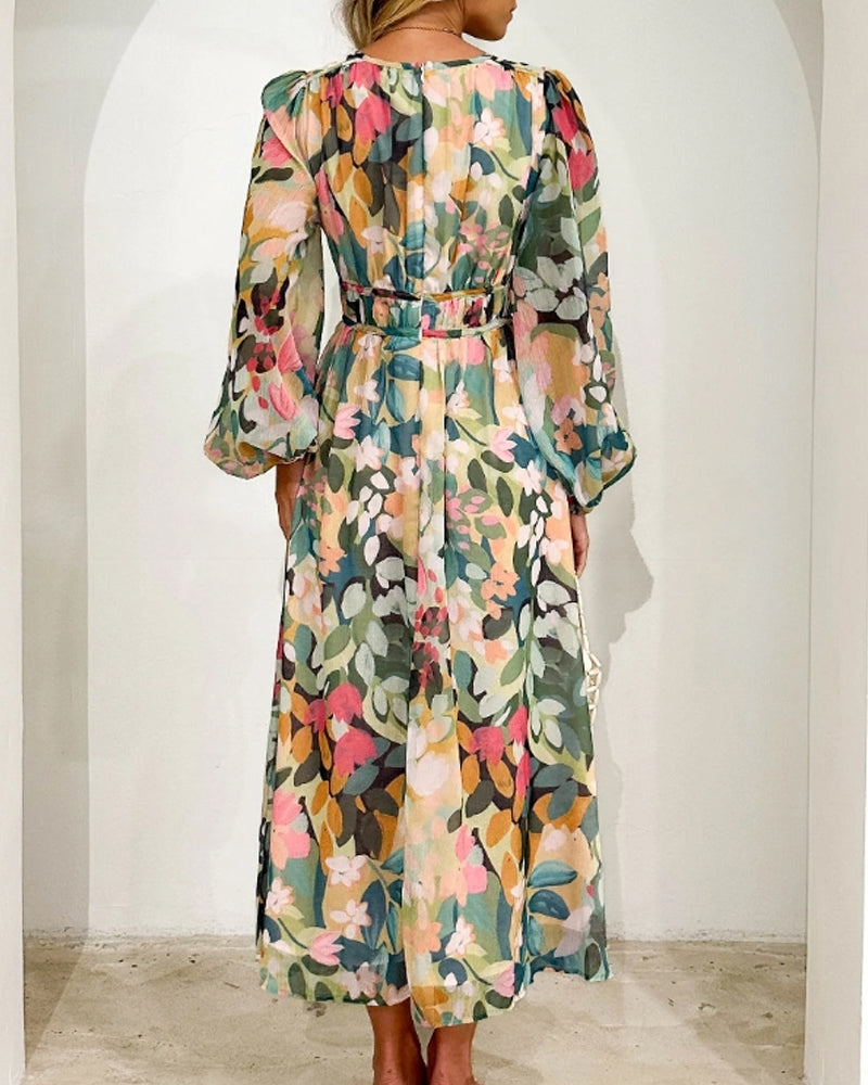 Elegant kjole med blomster
