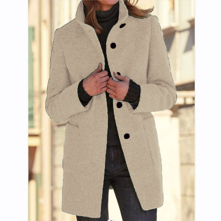 Elegant lang frakke med knapper