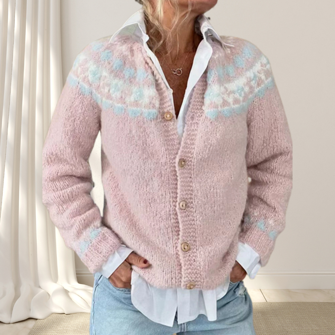 Løsstrikket Chic Cardigan med Mønster