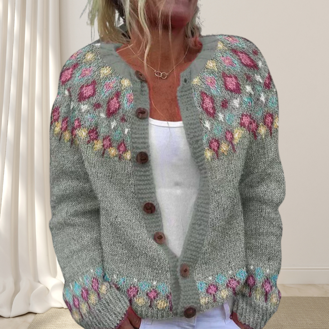 Løsstrikket Chic Cardigan med Mønster