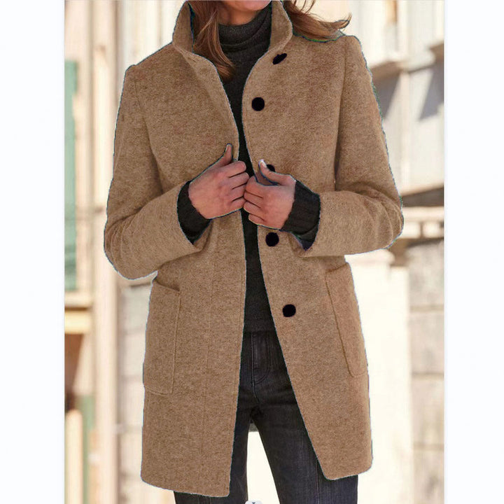Elegant lang frakke med knapper