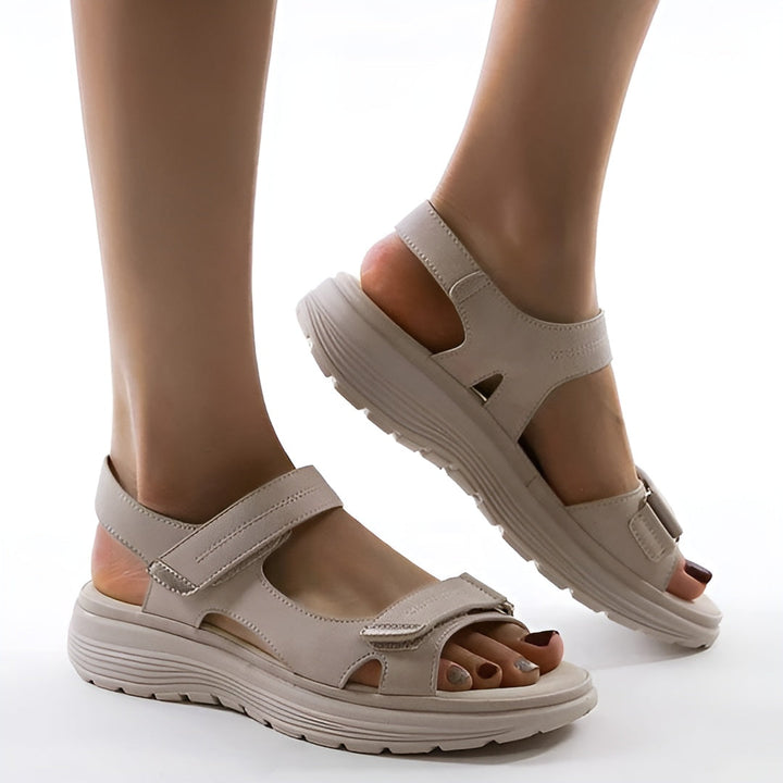 Komfortable Justerbare Sandaler